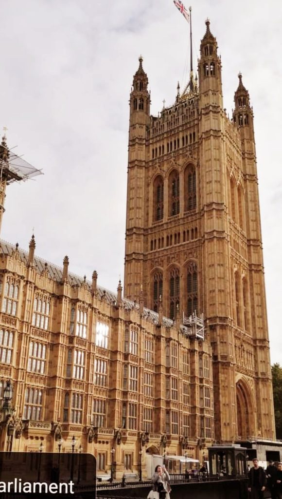 screenshot 20241102 121610 facebook7664407186133838016.jpg